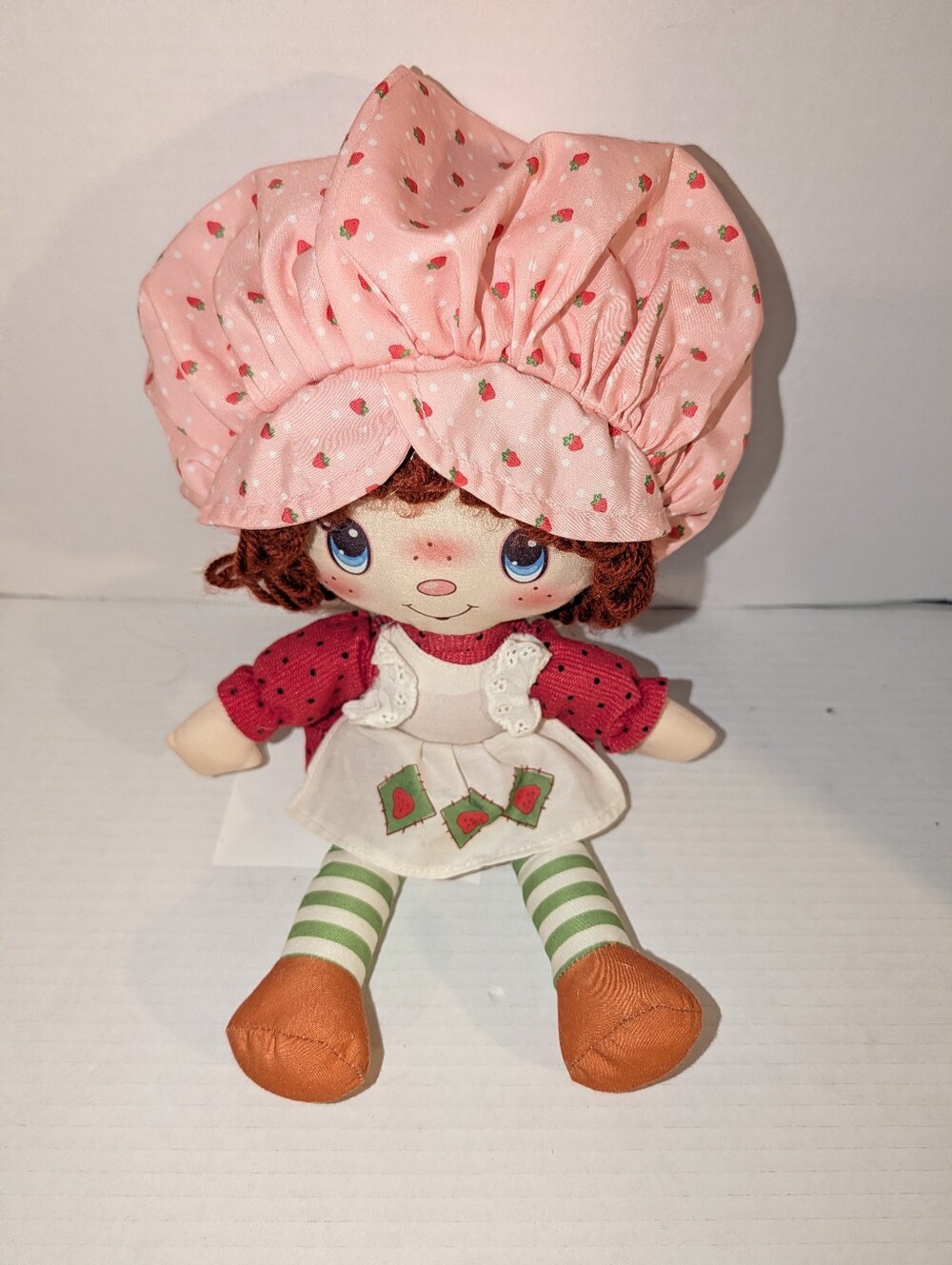 Basic Fun 2019 NIB Strawberry Shortcake 40th Anniversary 14" Classic Rag Doll